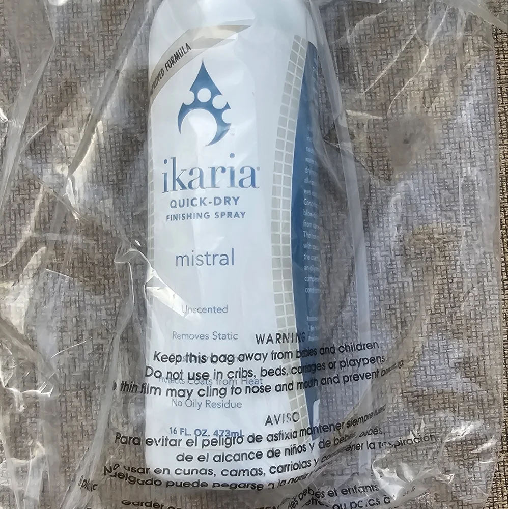 Ikaria Grooming Spray New